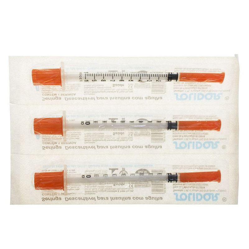 Seringa-de-Insulina-1-ml-com-Agulha-8-x-030mm-Solidor---Promocao-10-CX-COM-100-UNID